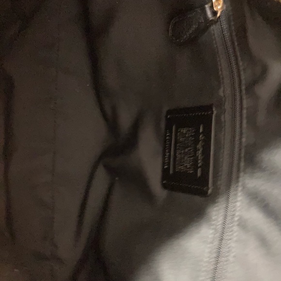 Coach - Picture 4 of 5